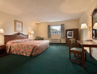 Super 8 By Wyndham Clinton Exterior foto