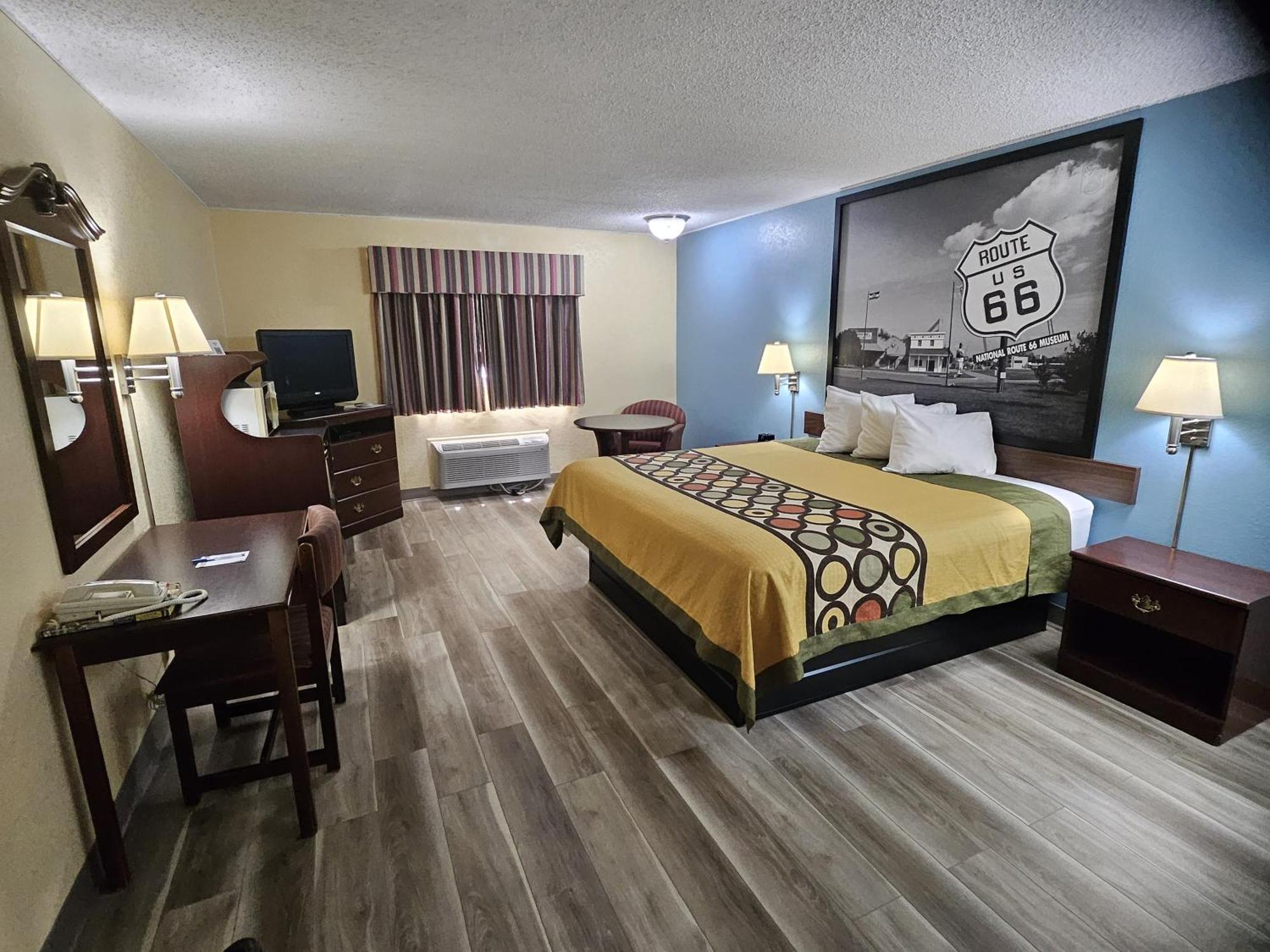 Super 8 By Wyndham Clinton Exterior foto